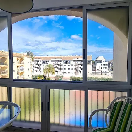 Apartamento En Golden Park Apartment